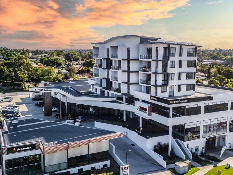 Inspire Boutique Apartments トゥーンバ エクステリア 写真